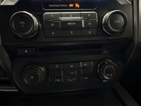 Used 2018 Ford F150 XLT w/ Equipment Group 301A Mid AWD/4WD image 27