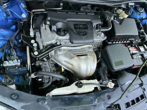 Used 2017 Toyota Camry SE FWD image 18