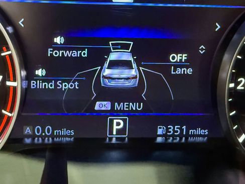 Used 2024 Nissan Altima 2.5 SV w/ SV Premium Package image 24