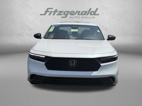 Used 2024 Honda Accord Sport image 3