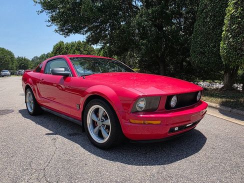 Used 2007 Ford Mustang Coupe RWD image 7