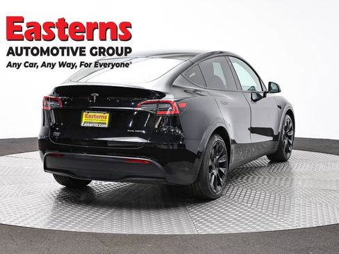 Used 2021 Tesla Model Y Long Range AWD/4WD image 5