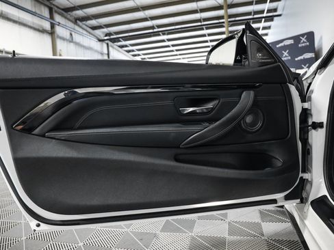 Used 2019 BMW M4 Coupe w/ Competition Package image 36