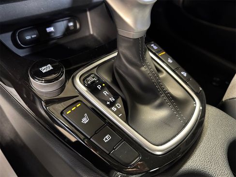 Certified 2024 Kia Seltos S image 30