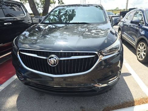 Used 2019 Buick Enclave Essence w/ Trailering Package, 5000 lbs. FWD image 3