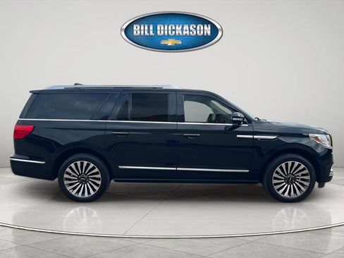 Used 2021 Lincoln Navigator L Reserve w/ Luxury Package AWD/4WD image 12