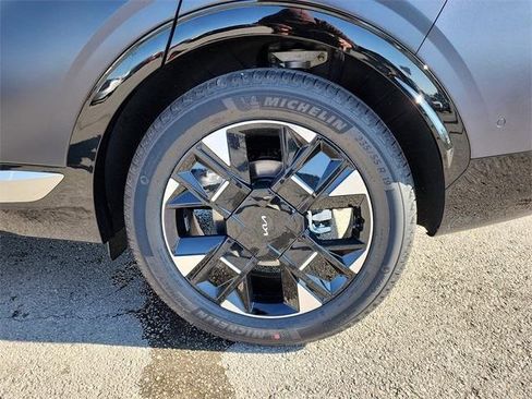 New 2026 Kia Sportage SX image 28