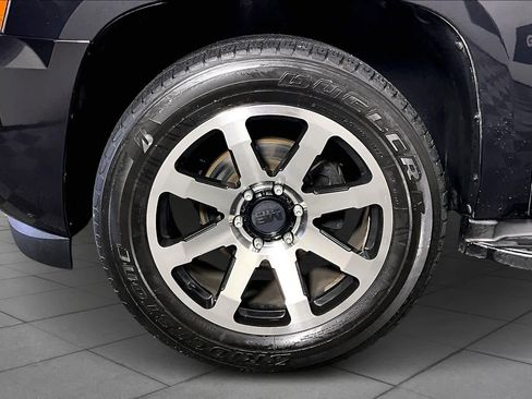 Used 2012 Chevrolet Tahoe LTZ image 10