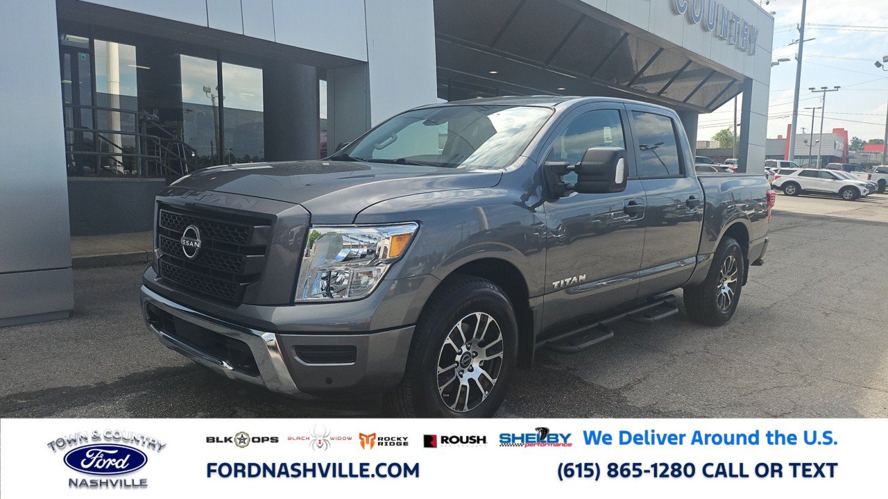 Used 2024 Nissan Titan SV w/ SV Convenience Package RWD image 1