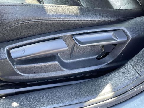 Used 2017 Volkswagen Jetta SE image 17