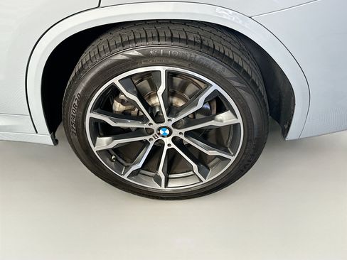 Used 2024 BMW X3 xDrive30i w/ M Sport Package AWD/4WD image 11