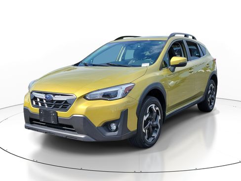 Certified 2021 Subaru Crosstrek 2.5i Limited w/ Moonroof Package 1 AWD/4WD image 3