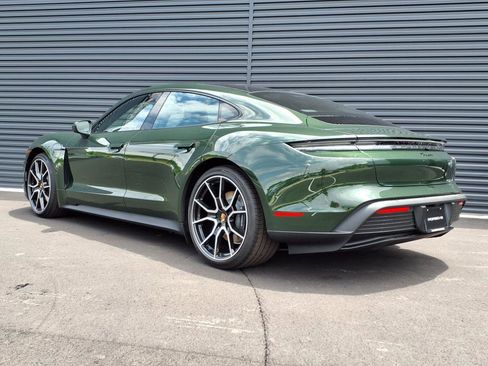 New 2025 Porsche Taycan image 3