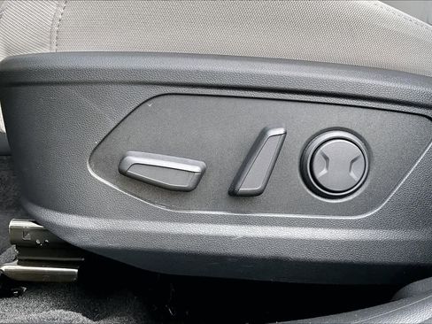 Certified 2025 Hyundai Tucson SEL image 33