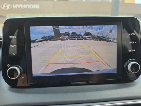 Certified 2022 Hyundai Santa Fe SEL AWD/4WD image 10