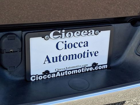 Used 2018 RAM 1500 Classic SLT image 32