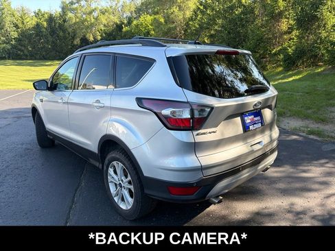 Used 2017 Ford Escape SE w/ Equipment Group 201A AWD/4WD image 5
