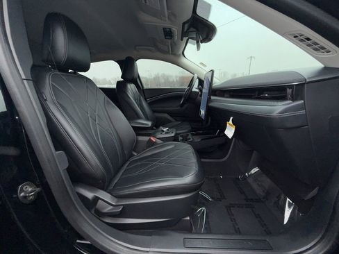 Used 2024 Ford Mustang Mach-E Select w/ Comfort Package Lite image 23