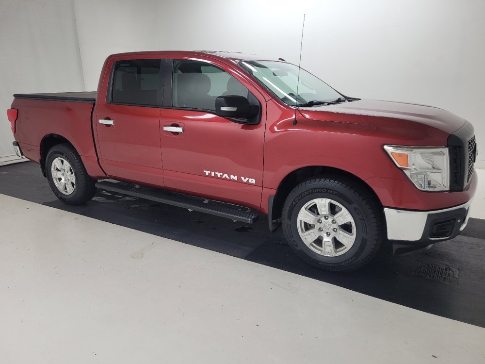 Used 2018 Nissan Titan SV RWD image 11