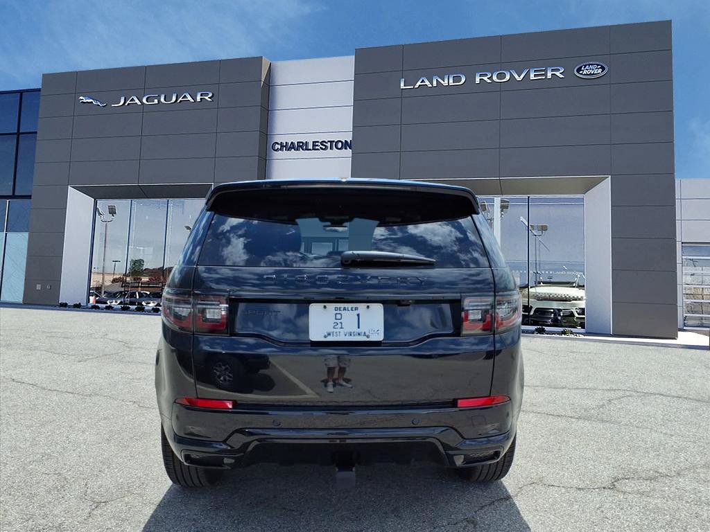 New 2026 Land Rover Discovery Sport Landmark AWD/4WD image 4