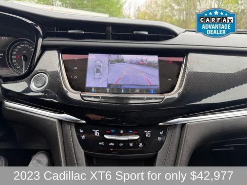 Used 2023 Cadillac XT6 Sport w/ Technology Package AWD/4WD image 17