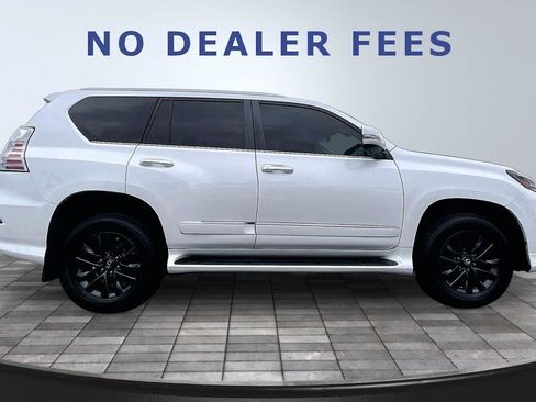 Used 2017 Lexus GX 460 w/ Navigation Package AWD/4WD image 32
