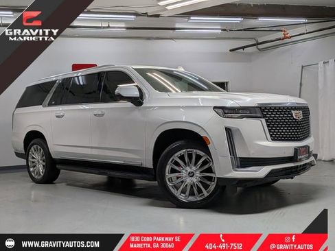 Used 2022 Cadillac Escalade ESV Premium Luxury image 1