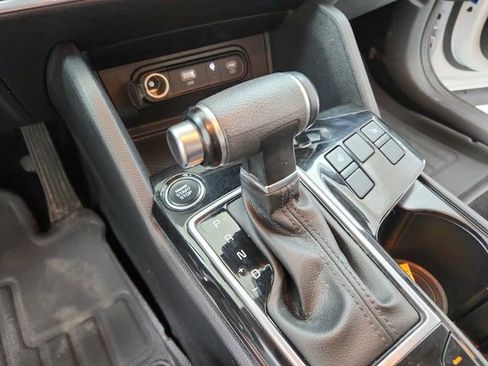Used 2023 Kia Sportage EX image 23