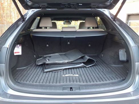 Used 2023 Lexus RX 350 Premium image 18