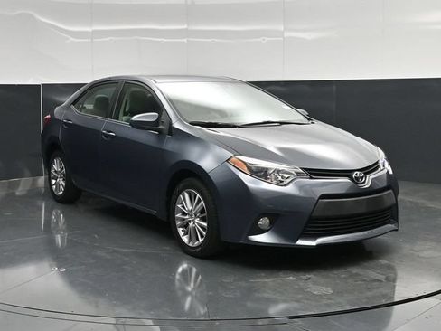 Used 2014 Toyota Corolla LE FWD image 4