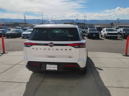 New 2026 Nissan Pathfinder SV AWD/4WD image 6