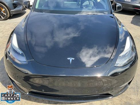 Used 2022 Tesla Model Y Performance image 99