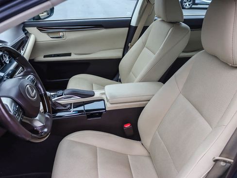 Used 2016 Lexus ES 350 image 17