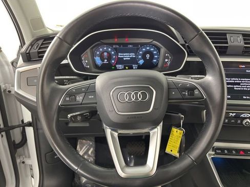 Used 2022 Audi Q3 2.0T Premium Plus image 20