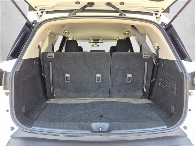 Used 2024 Nissan Pathfinder SV FWD image 6