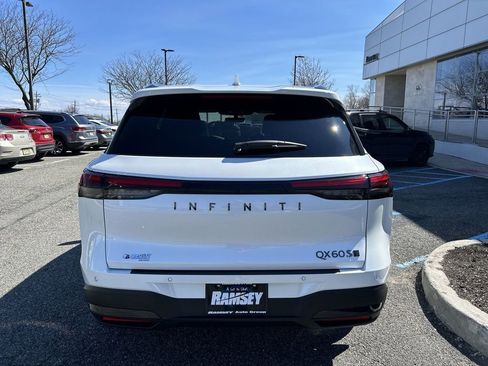 Certified 2026 INFINITI QX60 Sport w/ Dark Cargo Package image 7