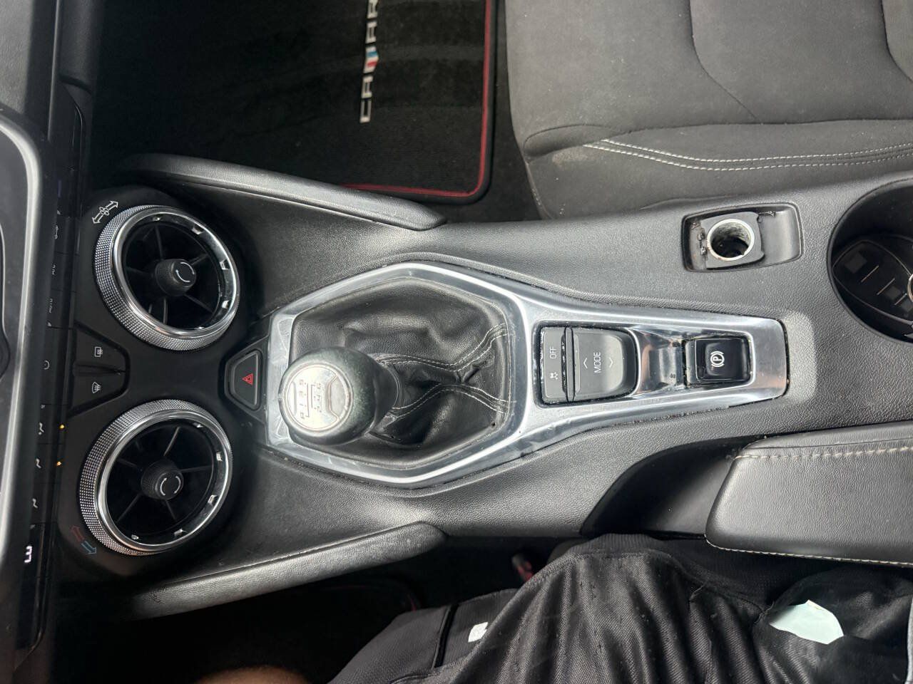 Used 2016 Chevrolet Camaro LT RWD image 21
