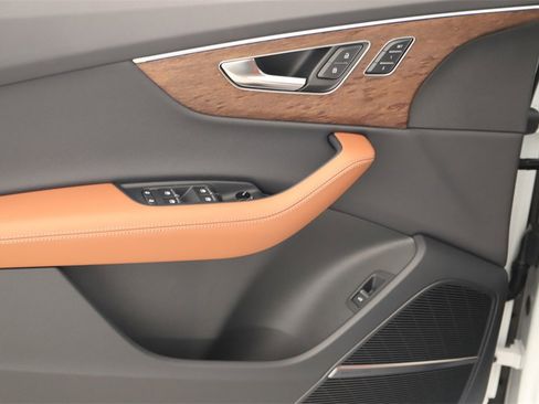 New 2026 Audi Q7 3.0T Premium Plus image 23