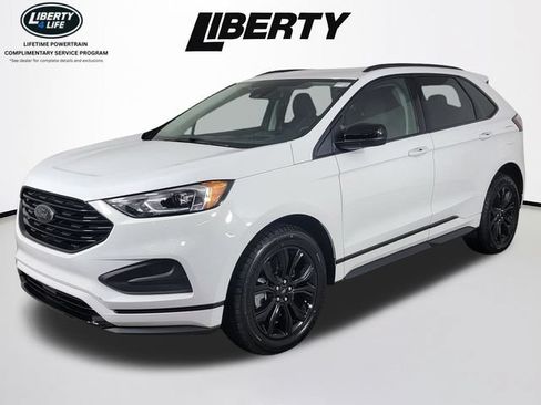 Certified 2022 Ford Edge SE w/ Black Appearance Package AWD/4WD image 9
