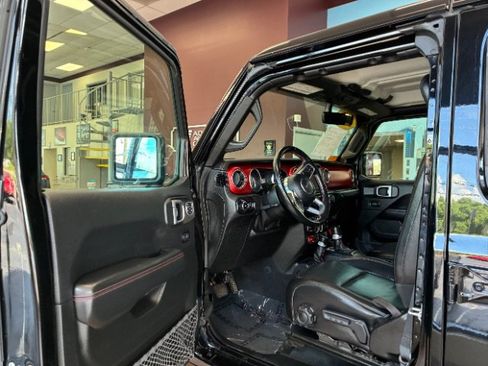 Used 2020 Jeep Wrangler Unlimited Rubicon AWD/4WD image 18
