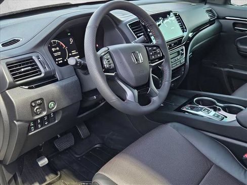 New 2026 Honda Ridgeline Black Edition image 3