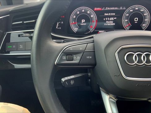 Used 2022 Audi Q7 2.0T Premium w/ Convenience Package image 24