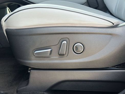 Used 2025 Hyundai Palisade SEL AWD/4WD image 15