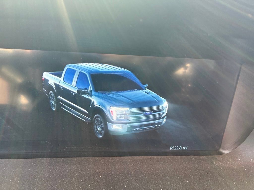 Used 2025 Ford F150 XLT w/ Equipment Group 302A MID AWD/4WD image 9