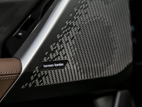 Used 2026 BMW 530i xDrive 530i xDrive w/ M Sport Package image 22