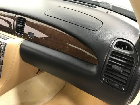 Used 2008 Lexus SC 430 Convertible RWD image 13