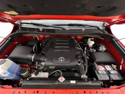 Used 2018 Toyota Tundra SR5 w/ TRD Off Road Package AWD/4WD image 26
