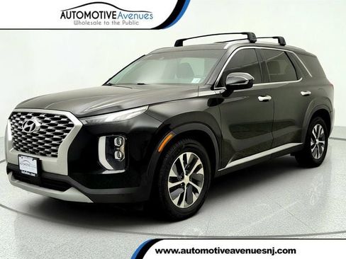Used 2022 Hyundai Palisade SEL FWD image 1
