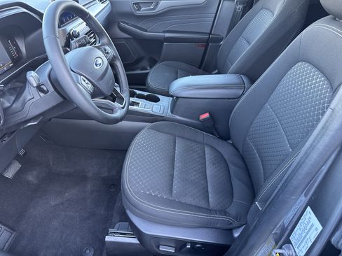Used 2024 Ford Escape Active image 6
