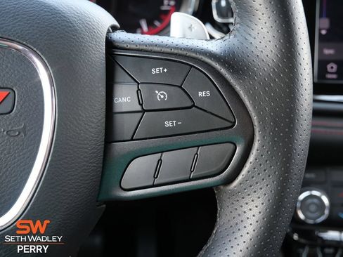 Used 2025 Dodge Durango GT AWD/4WD image 49